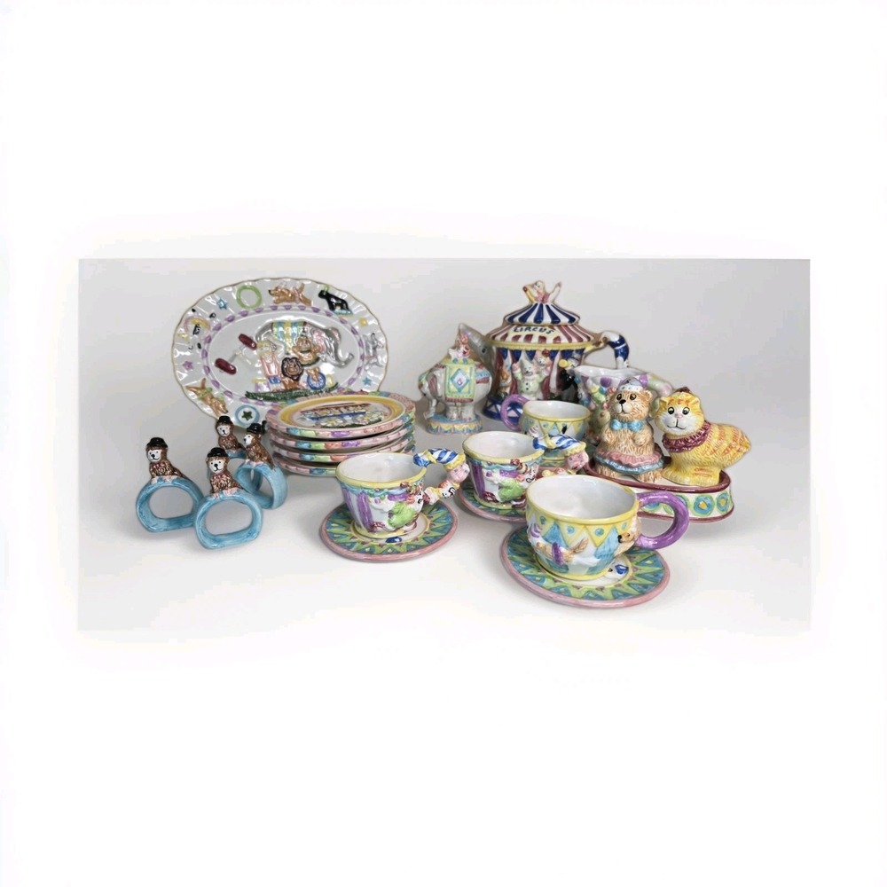 Circus 23 Piece Children's Tea Set Mercuries 1995 Mini Tea Pot Set Setting 4 Vnt